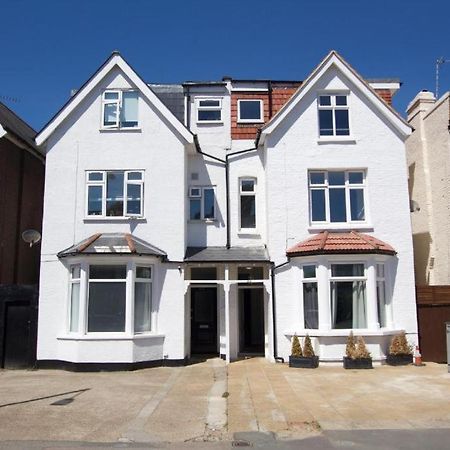 Stylish 1 Bed Flat With Private Terrace In Wimbledon - 3 The Queens Лондон Екстер'єр фото